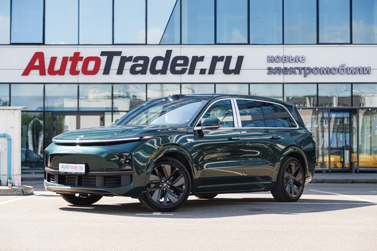 Premium electric SUV from China in the AutoTrader.ru showroom